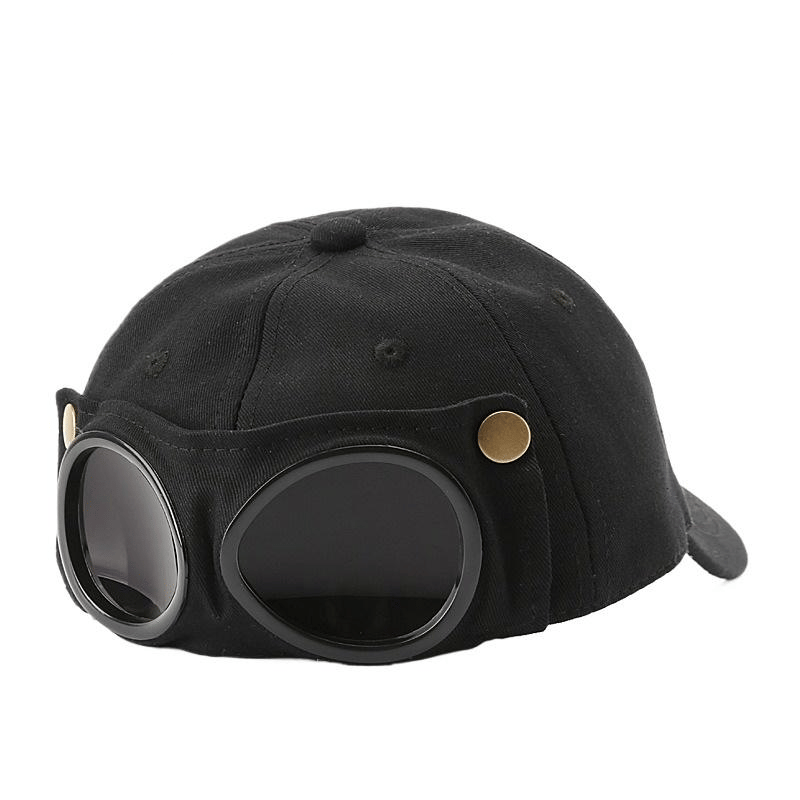 🤣 Baseballcap i aviator-stil — unike solbrilleholdere og vintage-detaljer i metall! 🧢✨